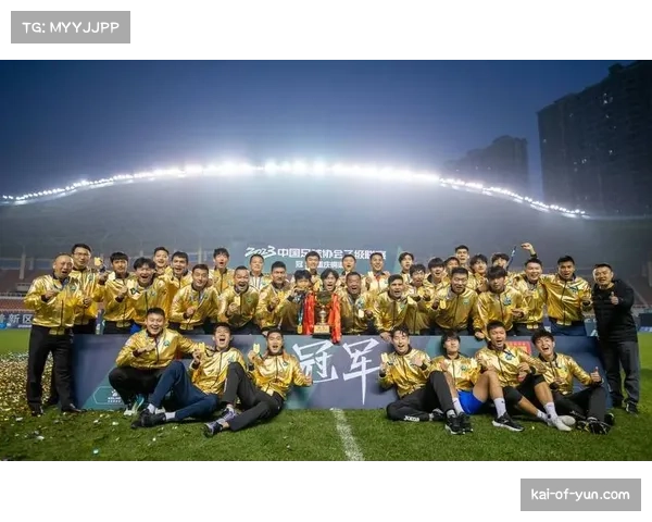 重庆铜梁龙五后卫体系稳固 整体防守纪律严明